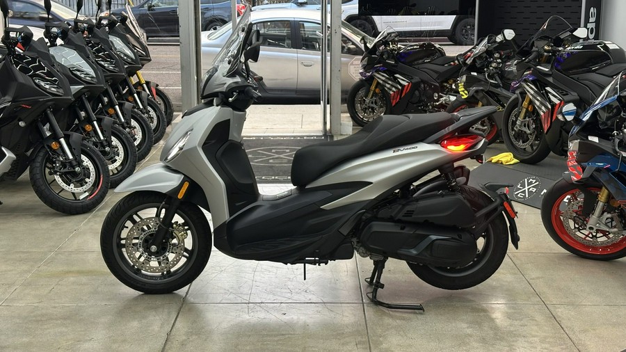 2022 Piaggio BV400