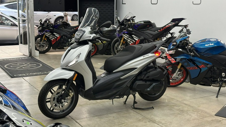 2022 Piaggio BV400