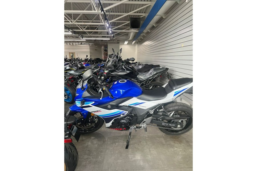 2019 Suzuki GSX250RZ