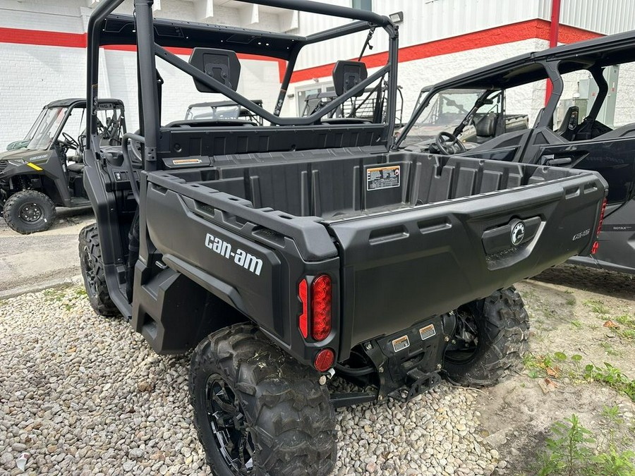 2024 Can-Am® Defender DPS HD9 Timeless Black