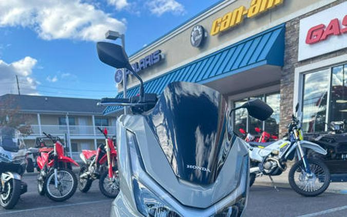 2025 Honda® PCX