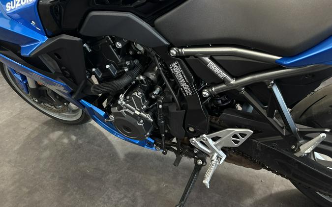 2024 Suzuki GSX-8S
