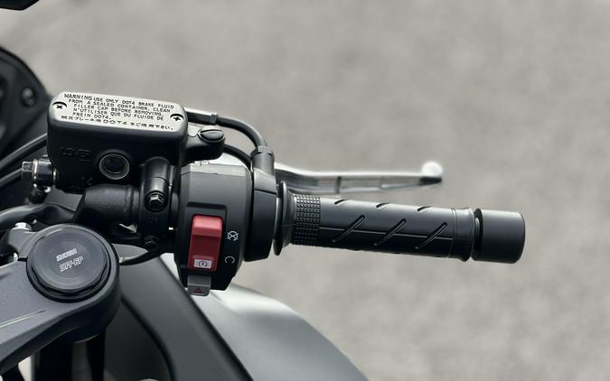 2026 Honda CBR650R E-Clutch