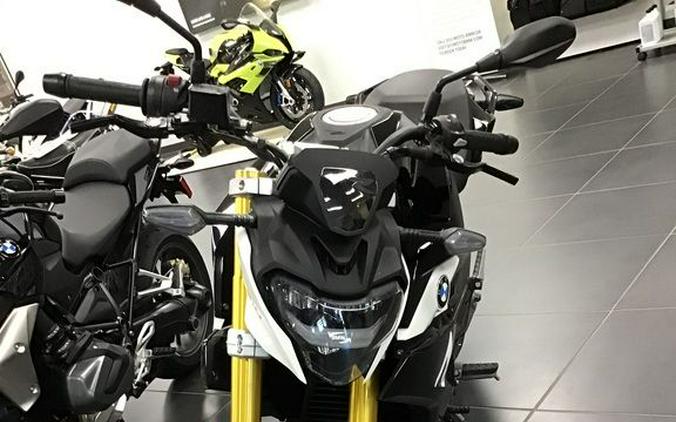 2021 BMW G 310 R Cosmic Black