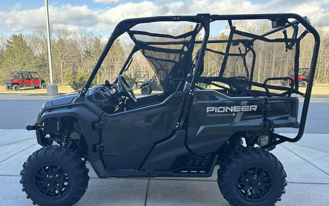 2024 Honda Pioneer 1000-5 Deluxe