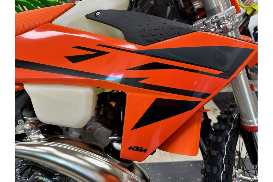 2025 KTM 300 XC-W