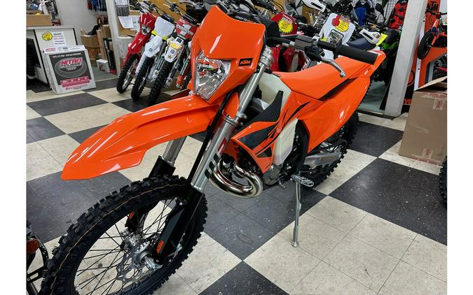 2025 KTM 300 XC-W