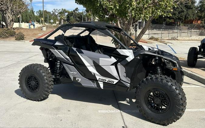 2025 Can-Am Maverick X3 X Rs Turbo RR With Smart-Shox Triple B