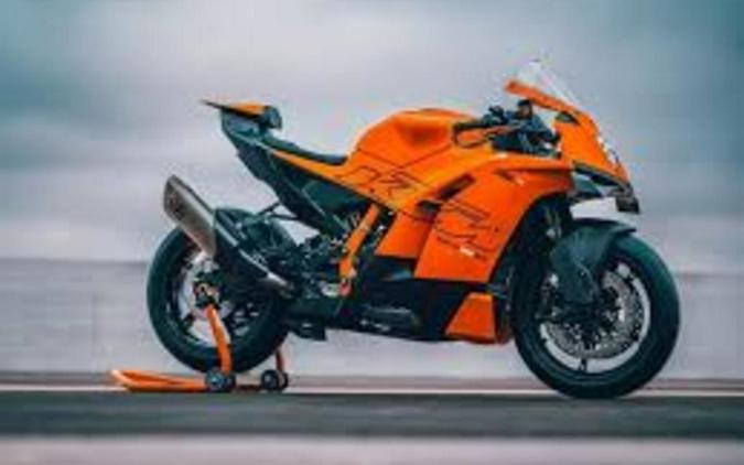 2026 KTM 990 RC R