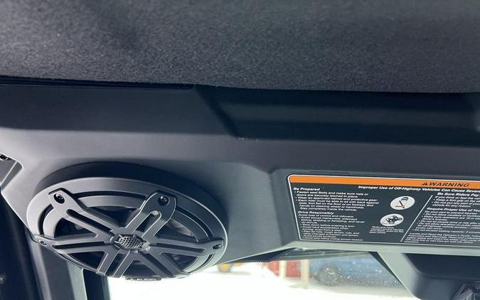 2026 Can-Am® Defender Limited HD11