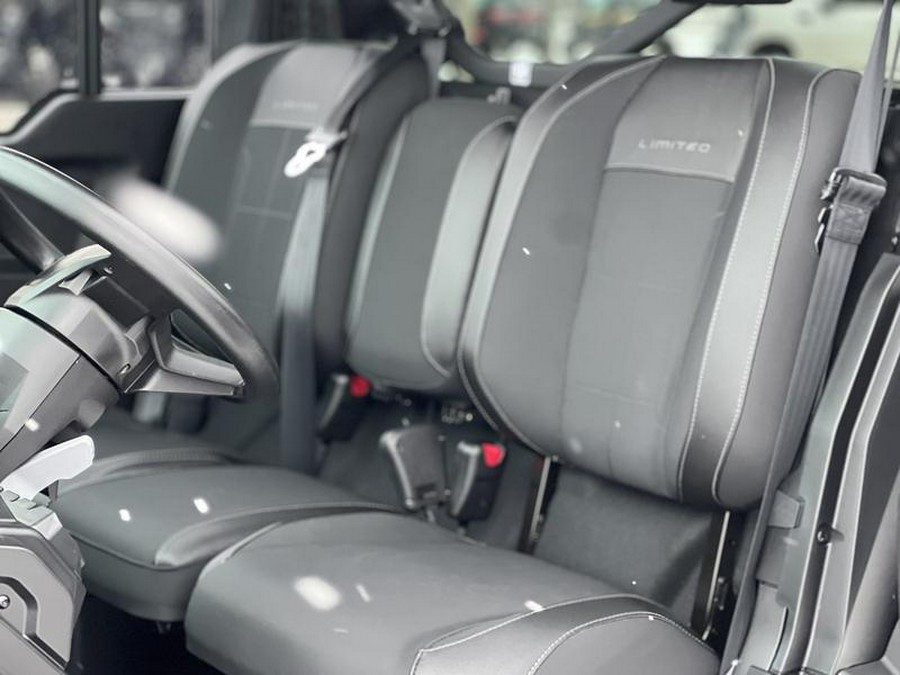 2026 Can-Am® Defender Limited HD11