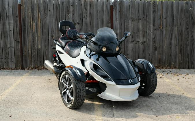 2014 CAN-AM SPYDER RSS SE5