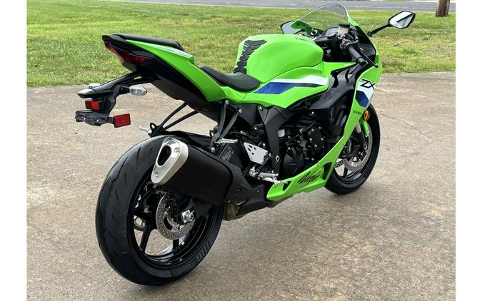 2026 NINJA ZX-6R 636 - Kawasaki