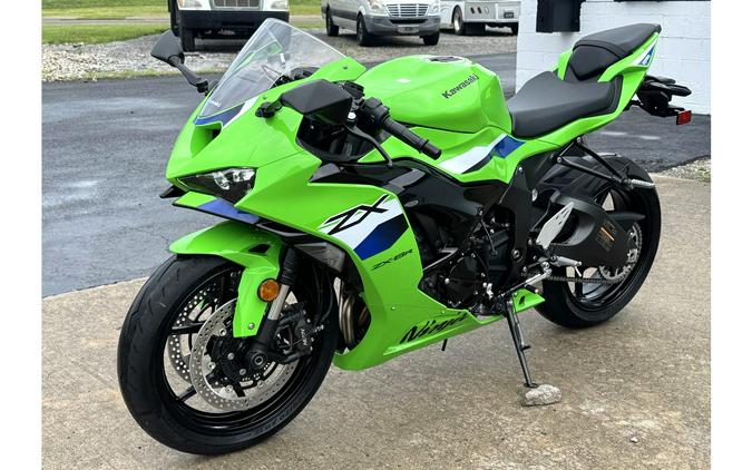 2026 NINJA ZX-6R 636 - Kawasaki