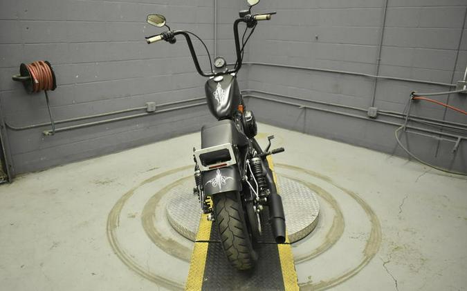 2016 Harley-Davidson® XL883N - Sportster® Iron 883™