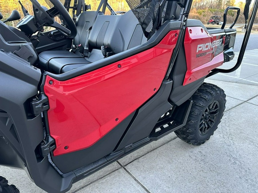 2024 Honda Pioneer 1000-5 Deluxe