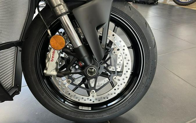 2025 Ducati Streetfighter V4 Ducati Red V4