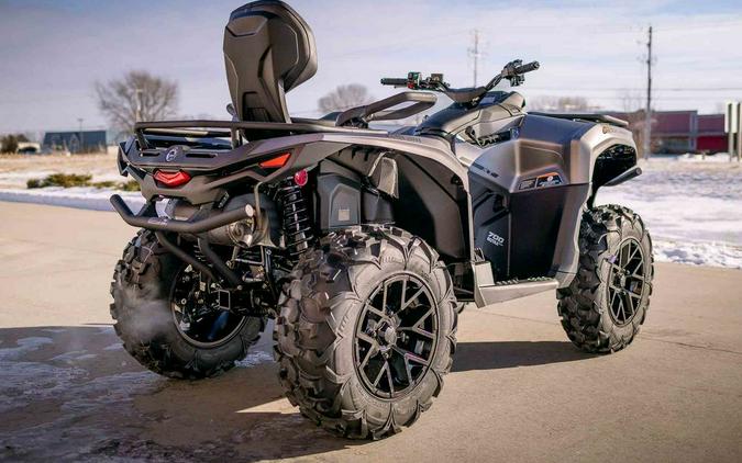 2026 Can-Am® Outlander MAX XT 700