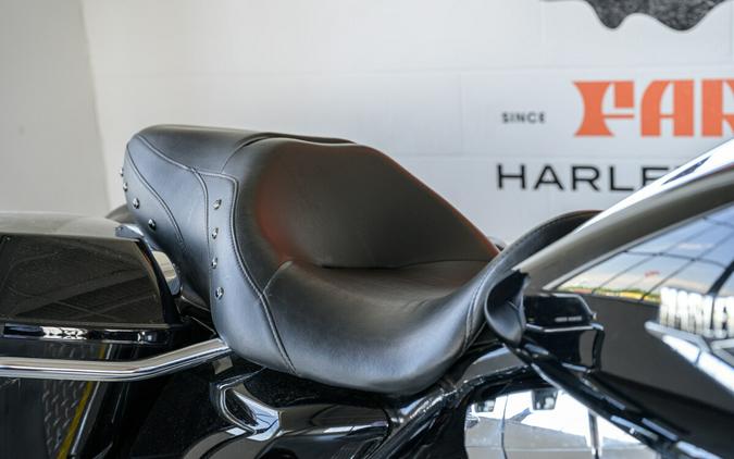 2015 Harley-Davidson Road King Classic Grand American Touring FLHR