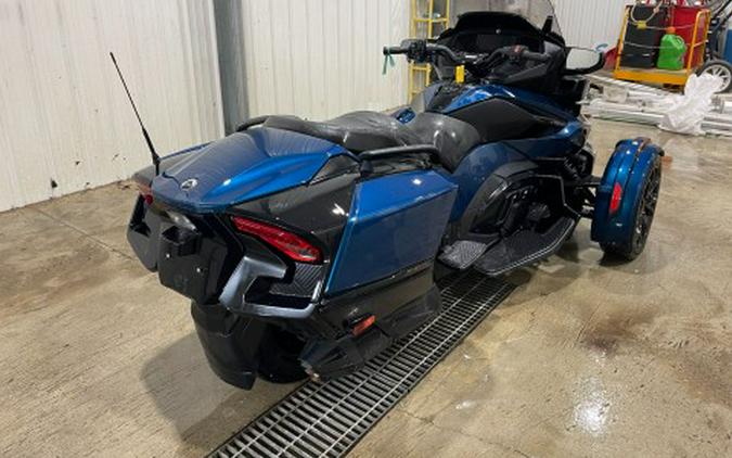 2022 Can-Am Spyder RT