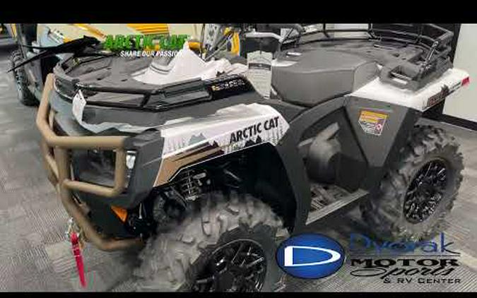 2023 Arctic Cat Alterra 600 Black Hills Edition