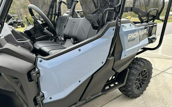 2024 Honda Pioneer 1000-5 Deluxe