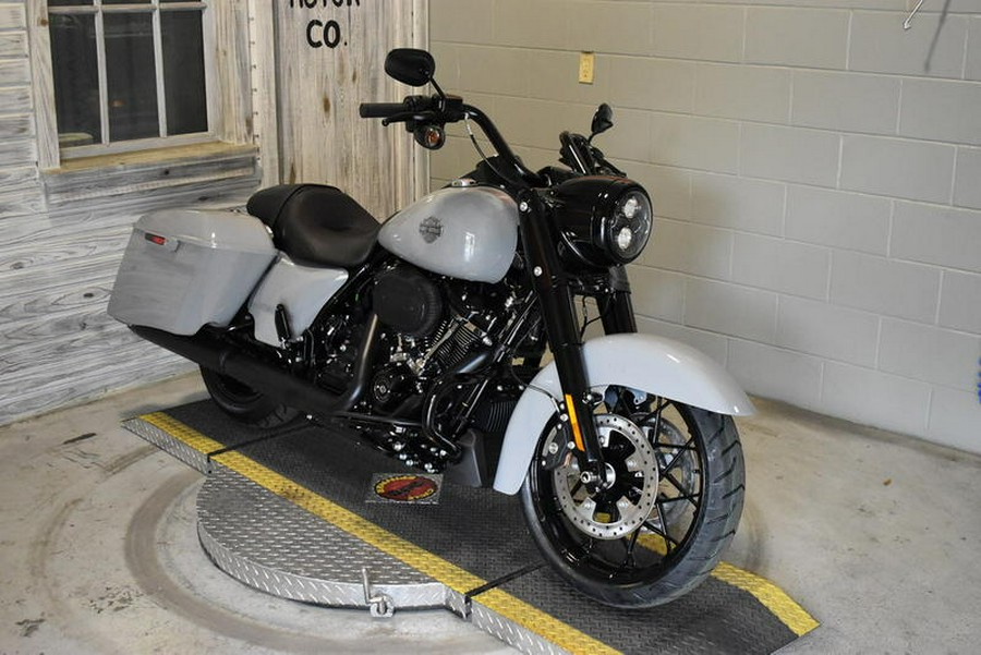 2024 Harley-Davidson® FLHRXS - Road King® Special