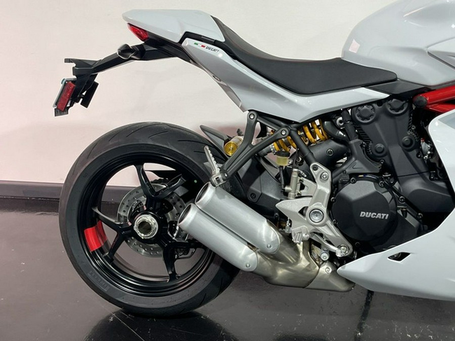 2024 Ducati Supersport 950 S White Stripe