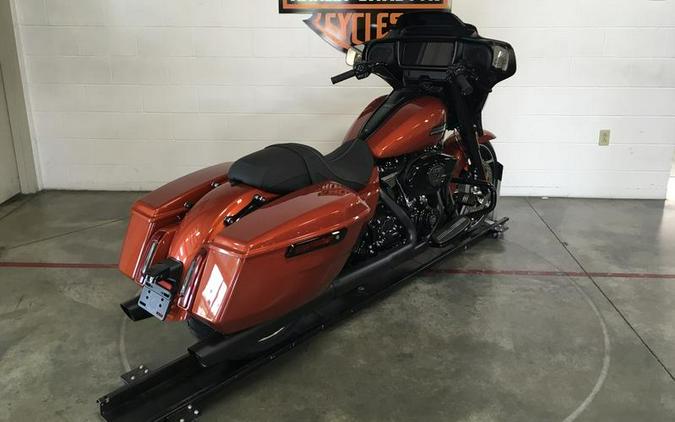 2024 Harley-Davidson® FLHX - Street Glide®