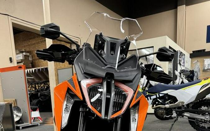 2024 KTM 1290 Super Duke GT