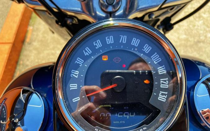2018 Harley-Davidson® FLHCS - Softail® Heritage Classic 114 115th Anniversary
