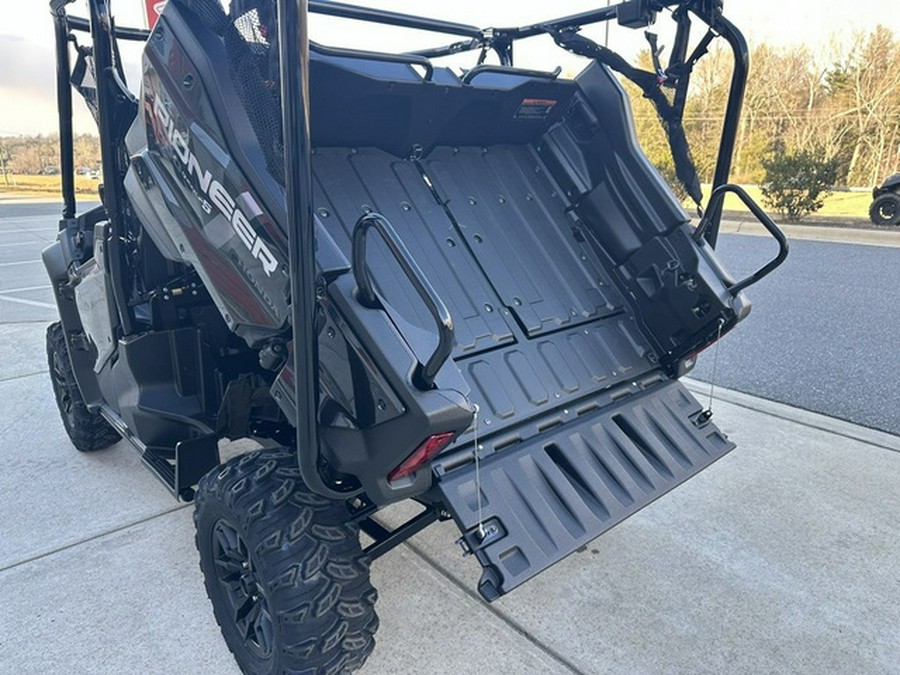 2024 Honda Pioneer 1000-5 Deluxe