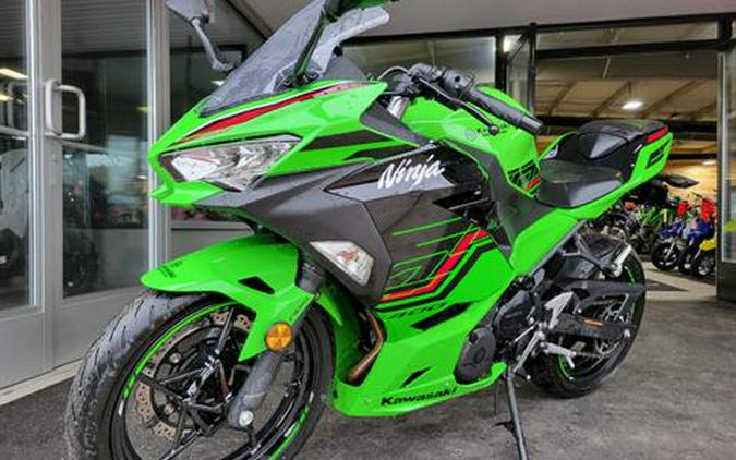 2023 Kawasaki Ninja 400 ABS KRT Edition