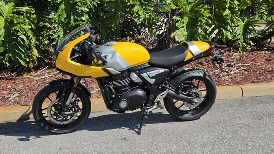 2026 Triumph Thruxton 400 Metallic Racing Yellow / Aluminium Silver 400