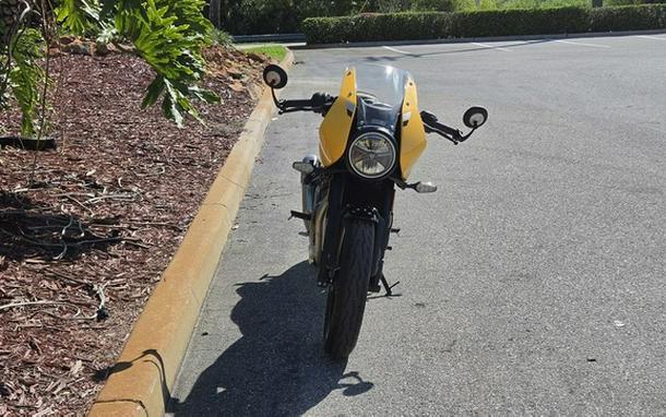 2026 Triumph Thruxton 400 Metallic Racing Yellow / Aluminium Si 400