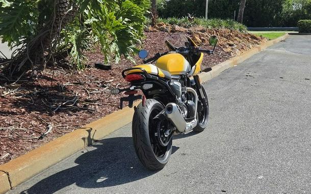 2026 Triumph Thruxton 400 Metallic Racing Yellow / Aluminium Si 400