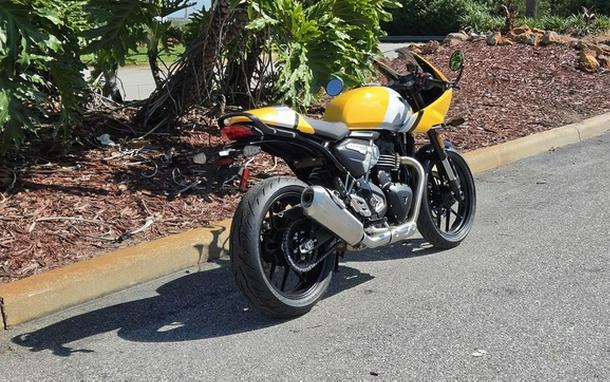2026 Triumph Thruxton 400 Metallic Racing Yellow / Aluminium Si 400