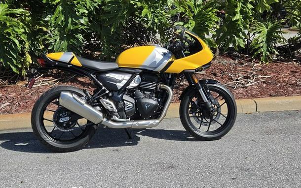 2026 Triumph Thruxton 400 Metallic Racing Yellow / Aluminium Si 400