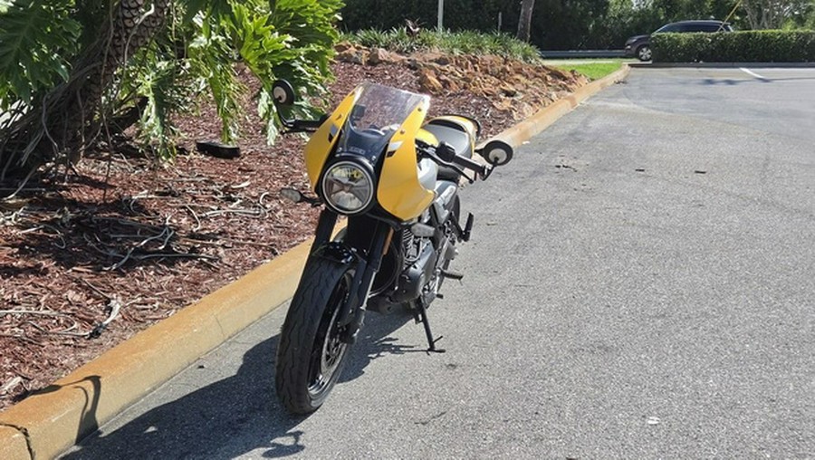 2026 Triumph Thruxton 400 Metallic Racing Yellow / Aluminium Silver 400
