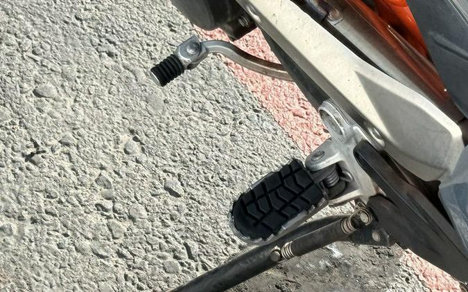 2021 KTM SMC 690 R