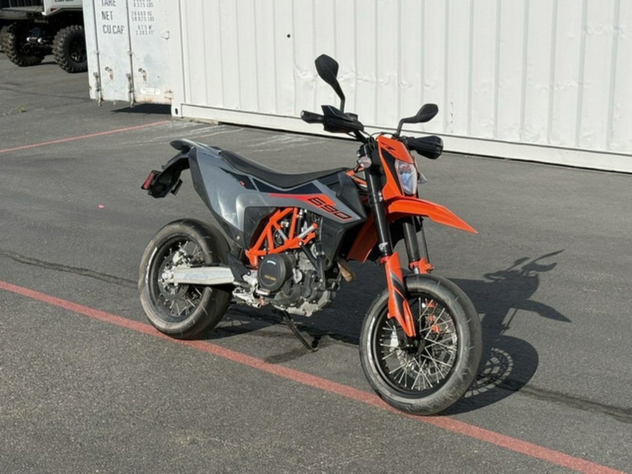 2021 KTM SMC 690 R