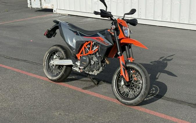 2021 KTM SMC 690 R
