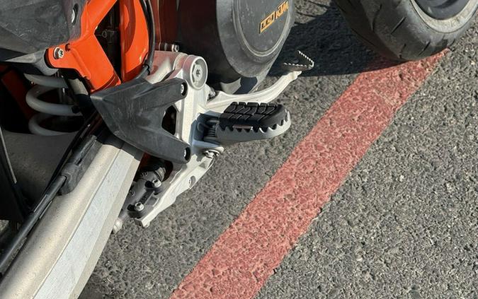 2021 KTM SMC 690 R