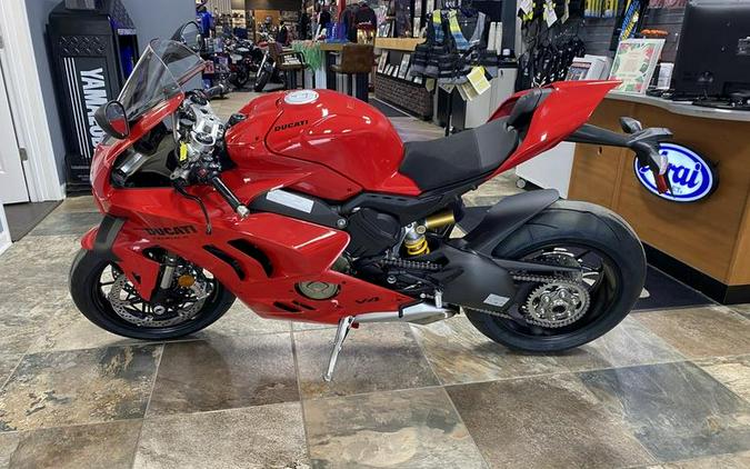 2024 Ducati Panigale V4 Red