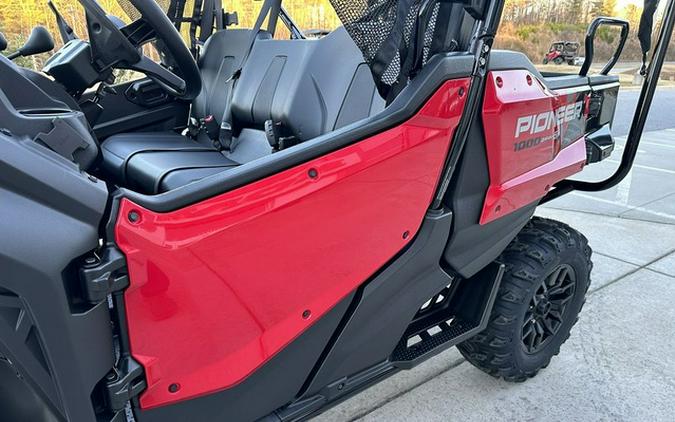 2024 Honda Pioneer 1000-5 Deluxe