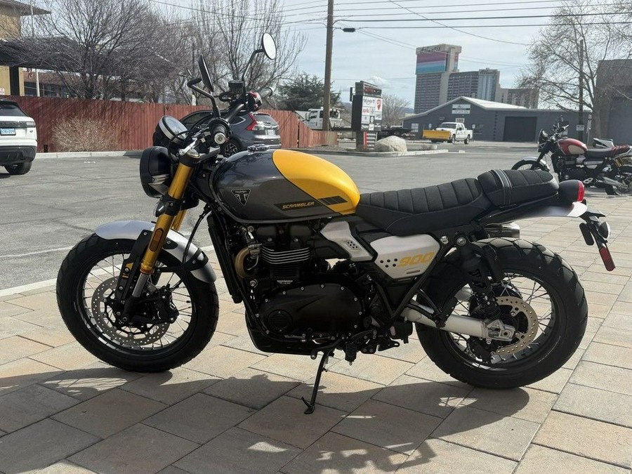 2026 Triumph Scrambler 900 Mineral grey