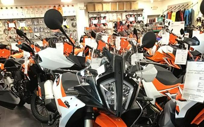 2024 KTM 890 Adventure R