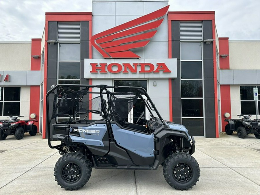 2024 Honda Pioneer 1000-5 Deluxe