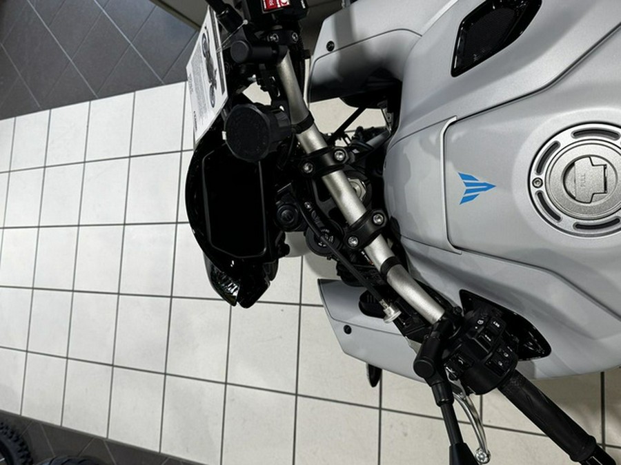 2025 Yamaha MT 10