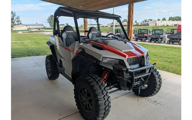 2027 GENERAL® XP 1000 Sport- GHOST GRAY - Polaris